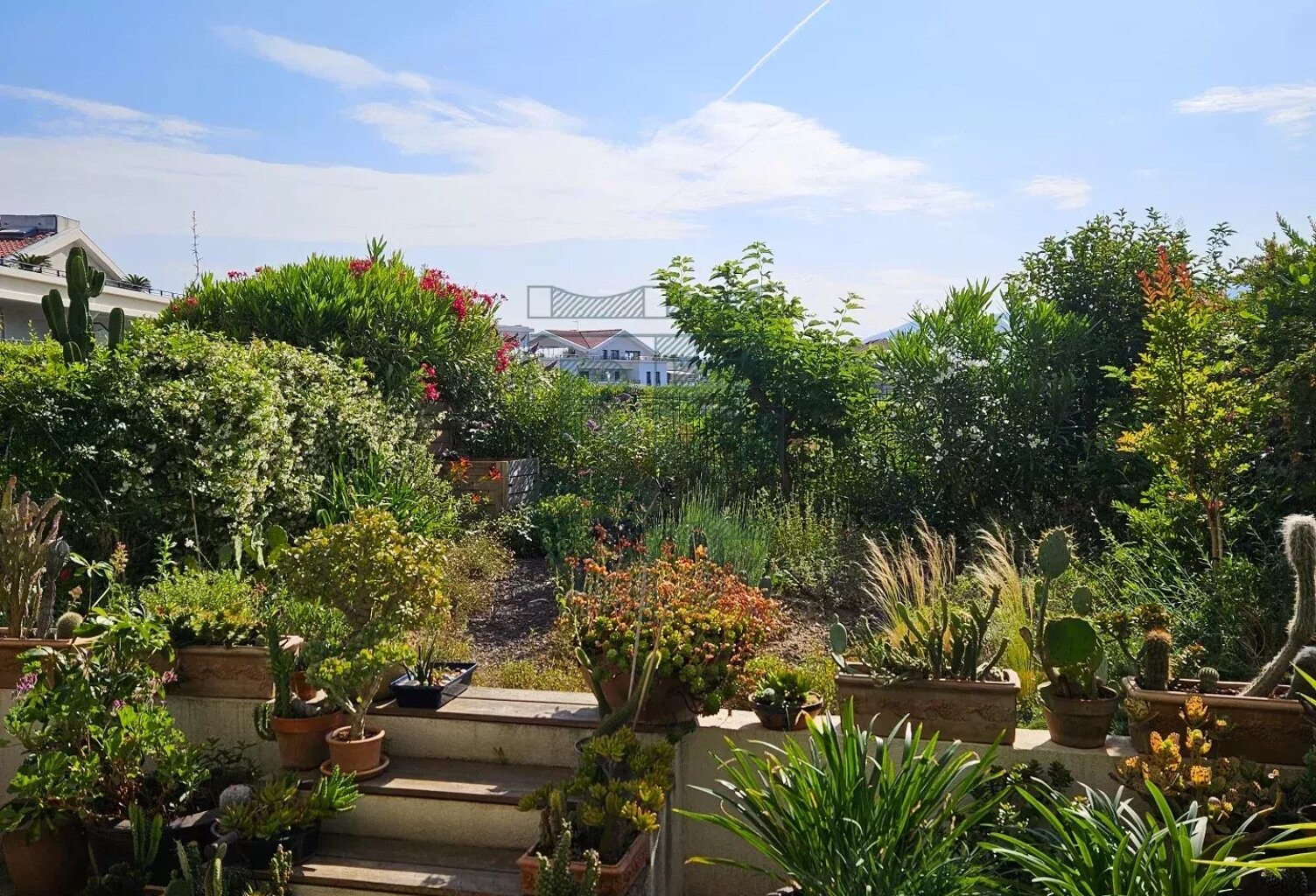 PRADO / LA PLAGE - Studio avec terrasse et jardinet — photo 1