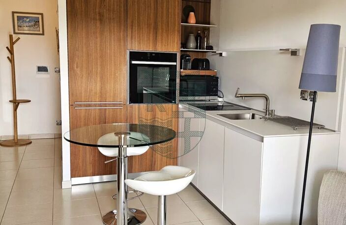 PRADO / LA PLAGE - Studio avec terrasse et jardinet — photo 4