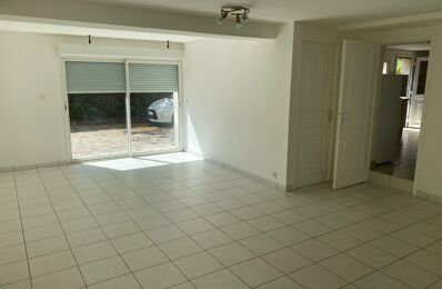 location appartement 745 € CC /mois à proximité de Pérols (34470)