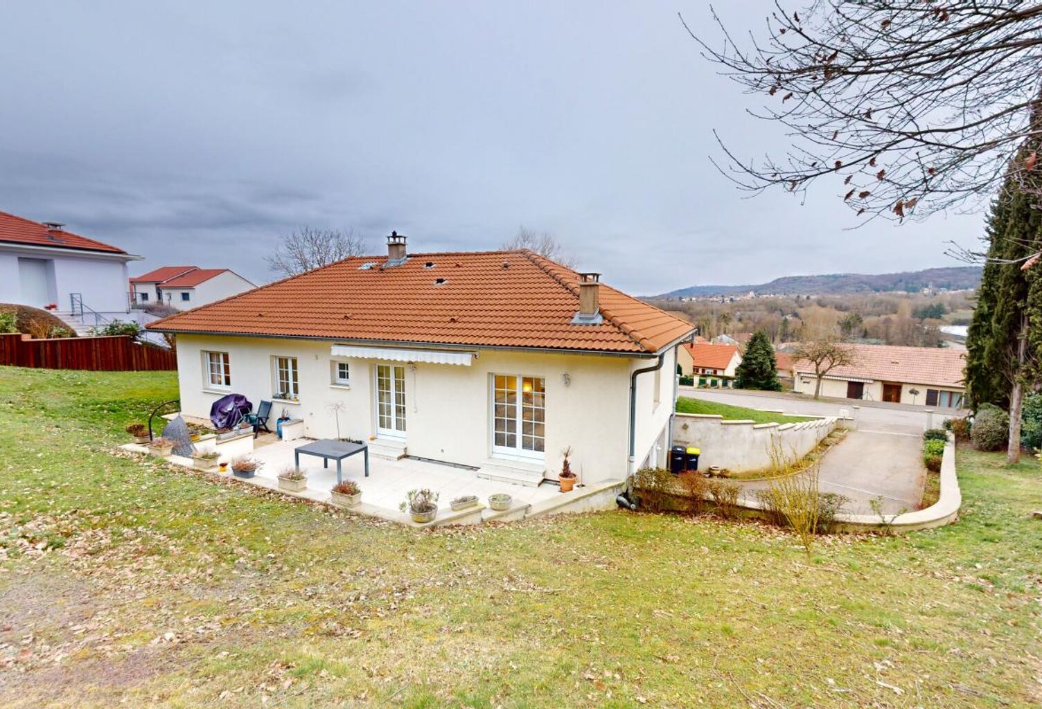 Maison à vendre — photo 1