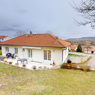Maison 5 pièces 389000 €