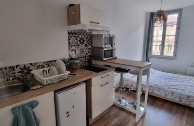 location appartement 401 € CC /mois à proximité de Roquecourbe (81210)