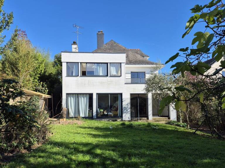 Maison Hyper Centre REDON - 240 m² — photo 1