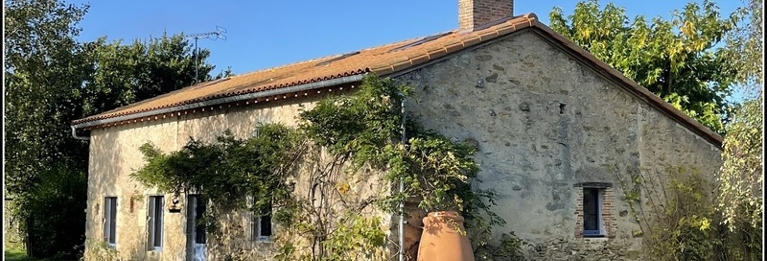 Maison 14 Pièces 430 m² à vendre à La Ferrière-en-Parthenay (79390)