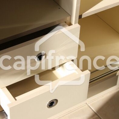 Commerce 10 pièces 224000 €