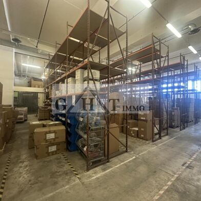 Local industriel  1300000 €