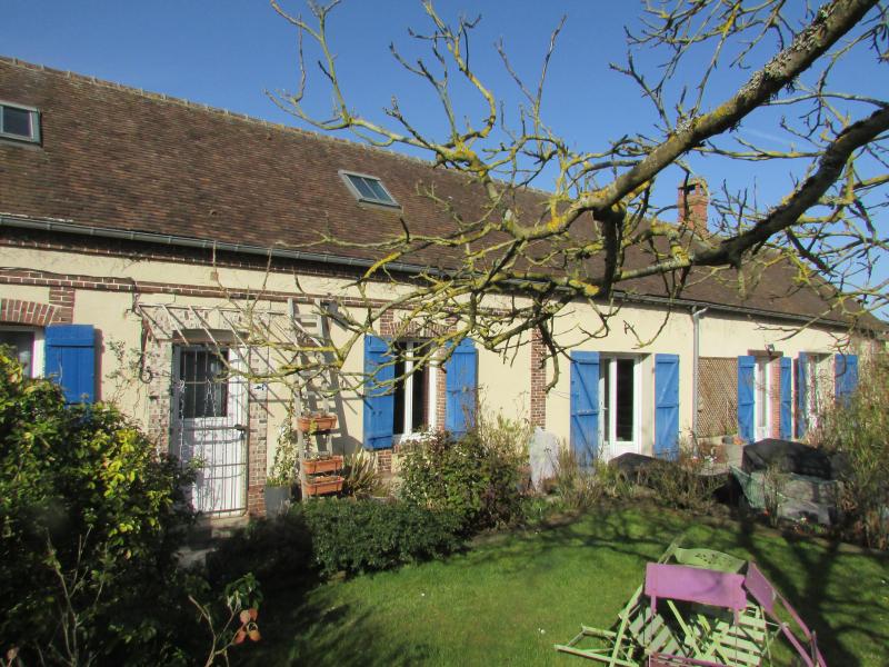 Villa / Maison  T6 à vendre Dampierre-sur-Avre 28350
