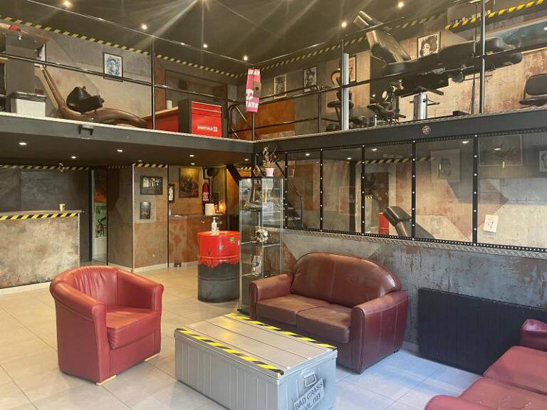 Commerce  86 m² — photo 1