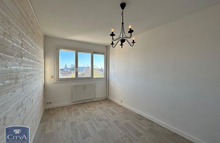 Vente appartement 2 pièces 52 m² Châteauroux (36000) — photo 5