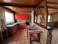 Maison dans bourg avec commerces — photo 2