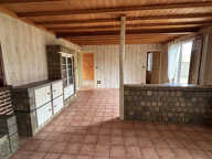 Maison dans bourg avec commerces — photo 3