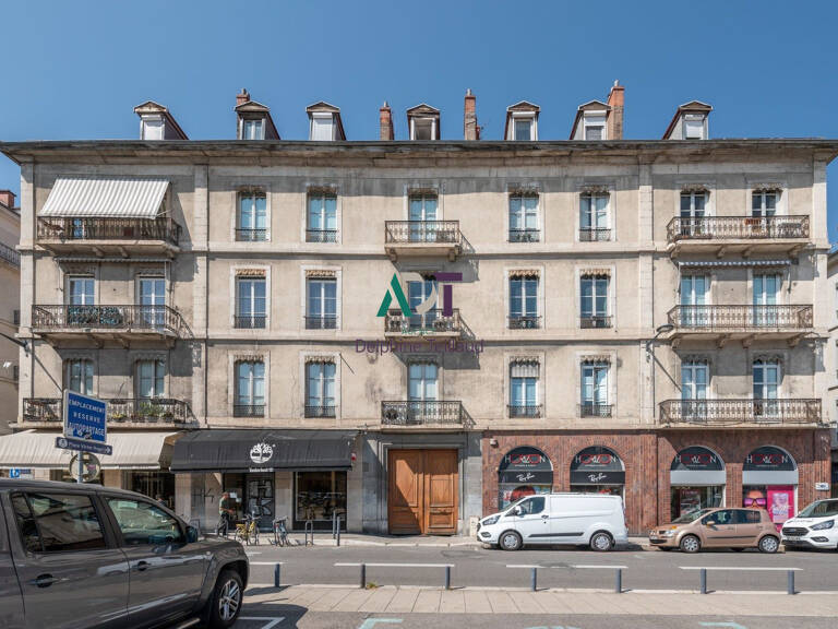 Très bel immeuble — photo 1