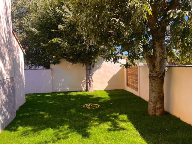 Maison rénovée de 138m2 -jardin de 500m2 avec piscine — photo du bien