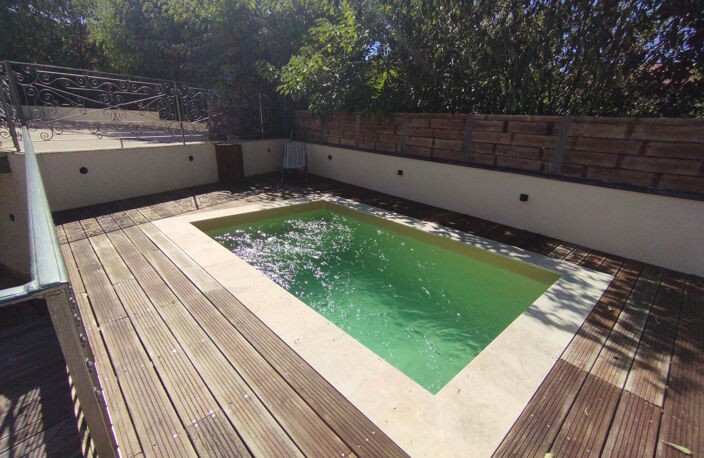 Maison rénovée de 138m2 -jardin de 500m2 avec piscine — photo 5