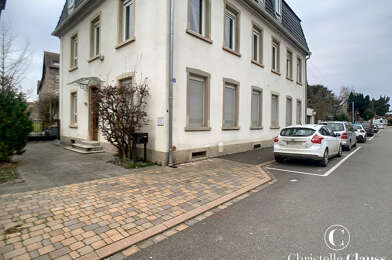 Bureau 3 pièces 850 €