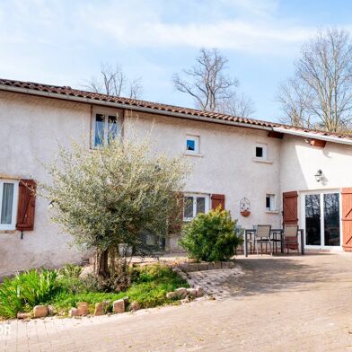 Maison 7 pièces 349000 €