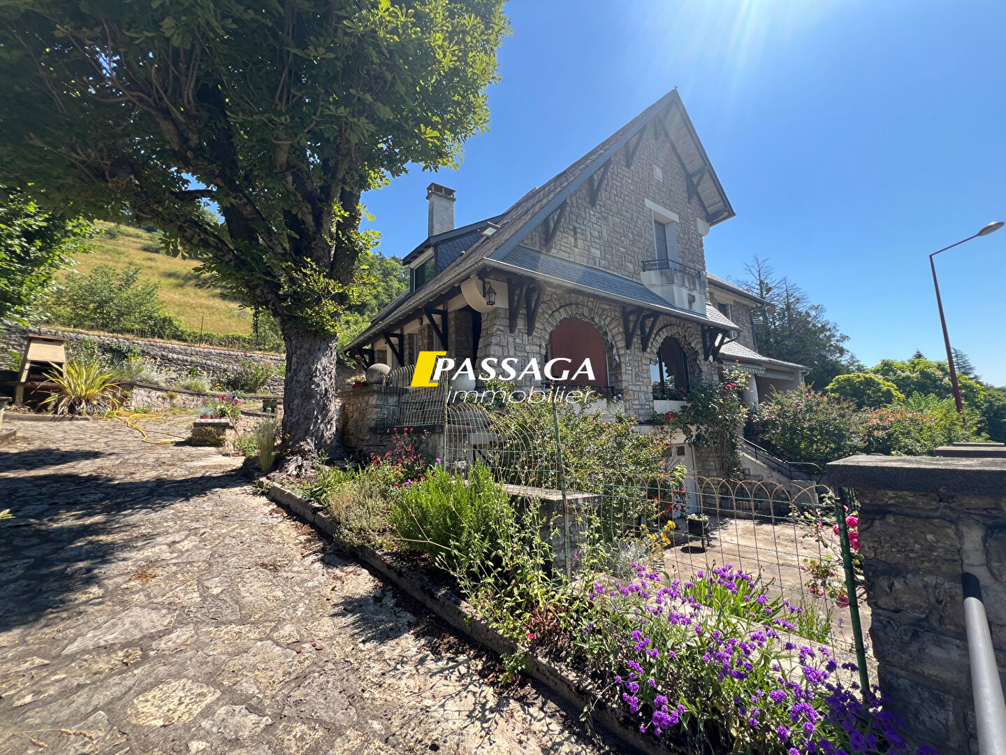 Villa / Maison 8 pièces  à vendre Espalion 12500
