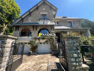 A VENDRE - Maison avec dépendance et terrain attenant - ESPALION — photo 2