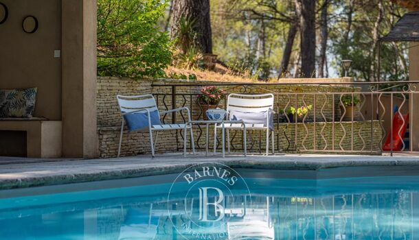 Villa / Maison 6 pièces  à vendre Les Milles 13290