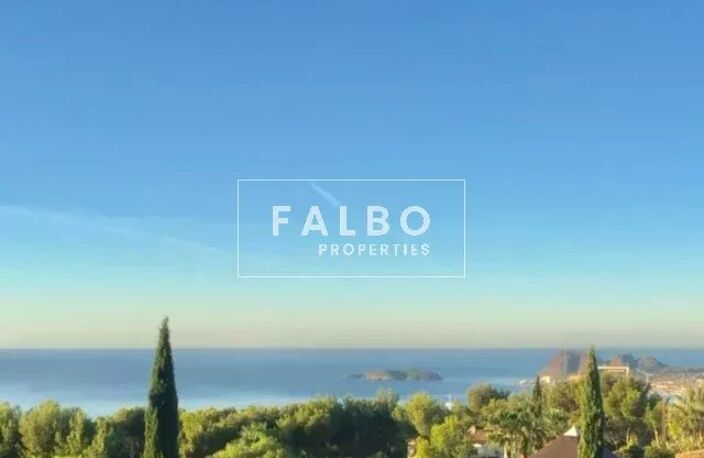 Villa vue dominante mer au calme avec tennis piscine La Ciotat — photo 5