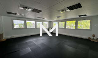 Commerce 3 Pièces 95 m² à louer à Crolles (38920)