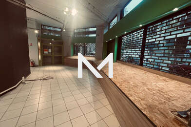 Commerce 3 pièces 2858 €