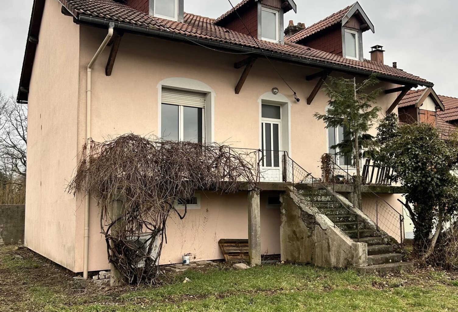 Maison spacieuse de 151 m² à Saint-Dié-des-Vosges — photo 1