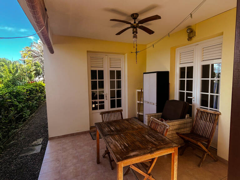 TROIS ILETS / ANSE A L'ANE - BAS DE VILLA T2 PROCHE PLAGE — photo 1