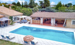 Maison 7 Pièces 227 m² à vendre à Taillades (84300)