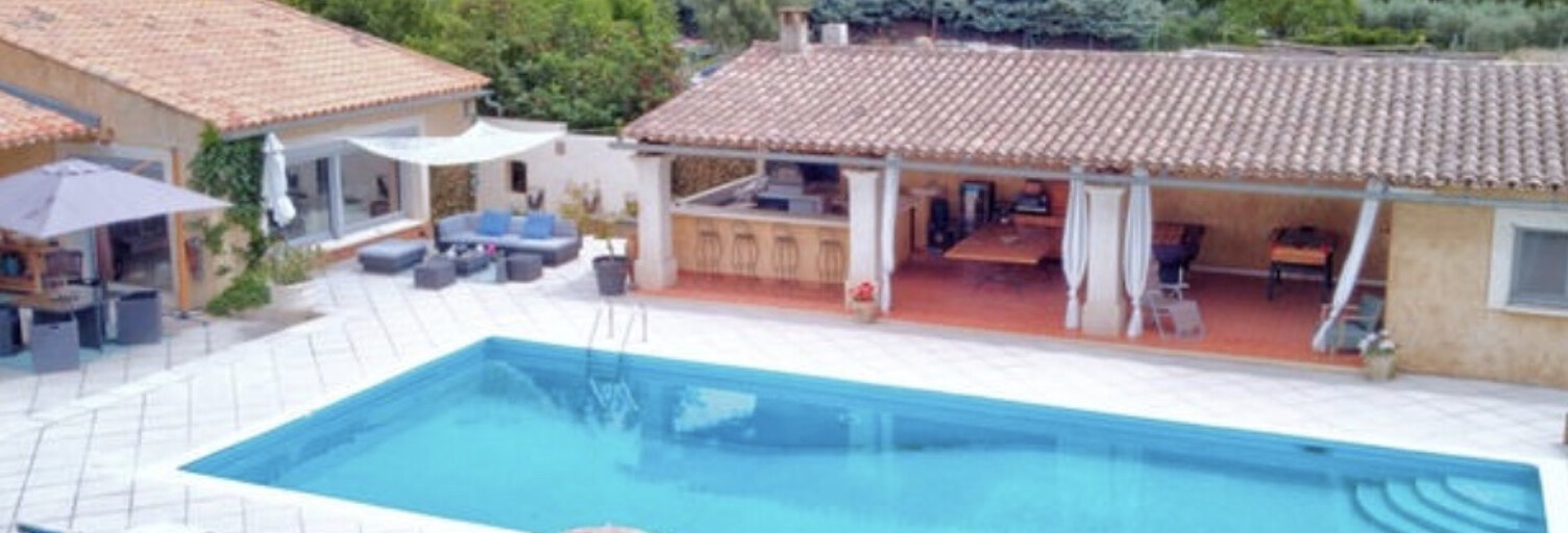 Maison 7 Pièces 227 m² à vendre à Taillades (84300)