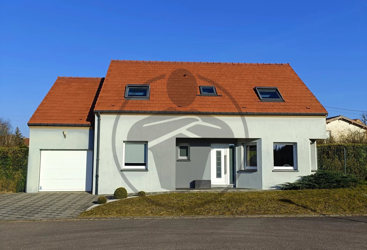 Maison individuelle F6 de 152m² en impasse — photo 1