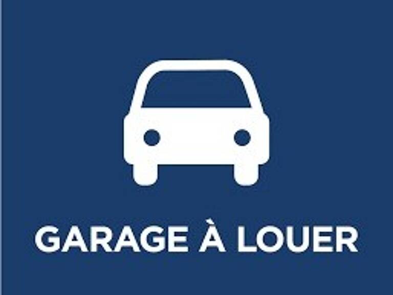Garage   — photo 1