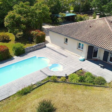 Maison 7 pièces 285000 €