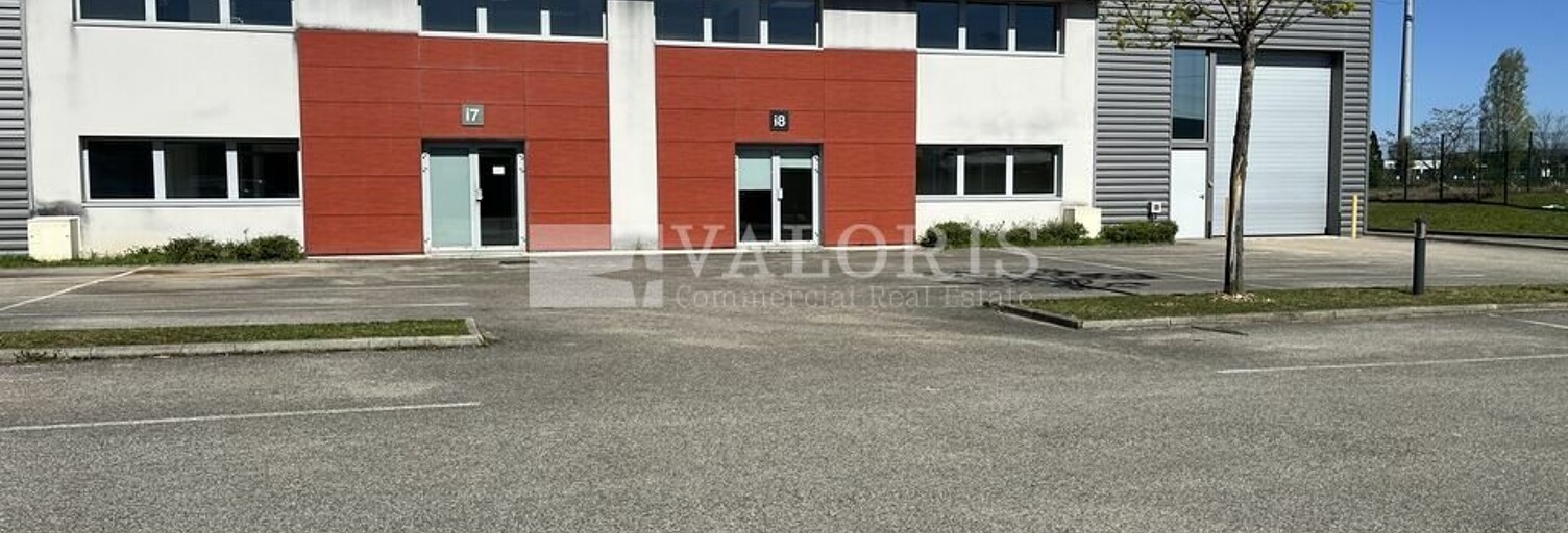 Commerce  3954 m² à louer à Saint-Priest (69800)