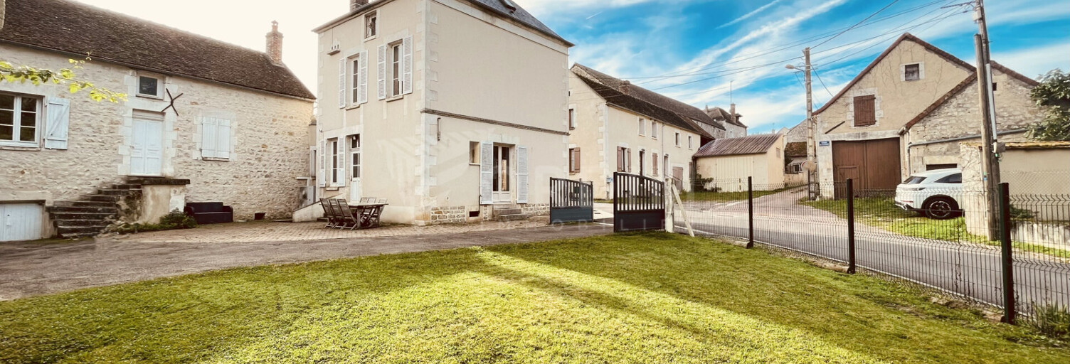 Maison 7 Pièces 210 m² à vendre à Quenne (89290)