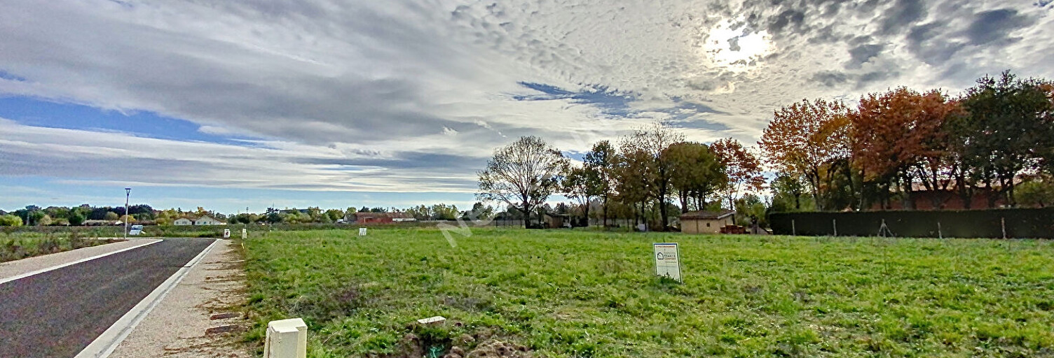 Terrain  775 m² à vendre à La Ville-Dieu-du-Temple (82290)