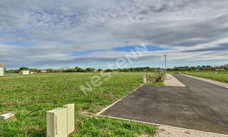 Terrain  725 m² à vendre à La Ville-Dieu-du-Temple (82290)