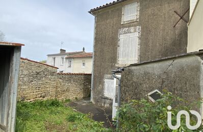 vente maison 56 000 € à proximité de Saint-Pierre-le-Vieux (85420)