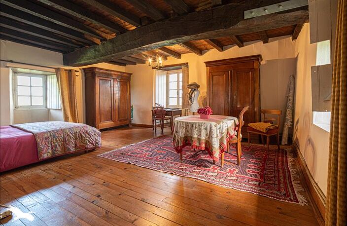 Manoir de 9 pièces principales — photo 5