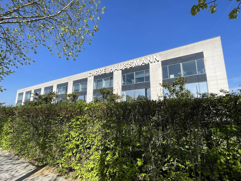 65m2 LIEUSAINT - CARRE HAUSMANN I - BUREAUX DE STANDING — photo 1