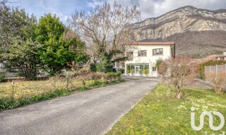 Maison 10 Pièces 242 m² à vendre à Crolles (38920)