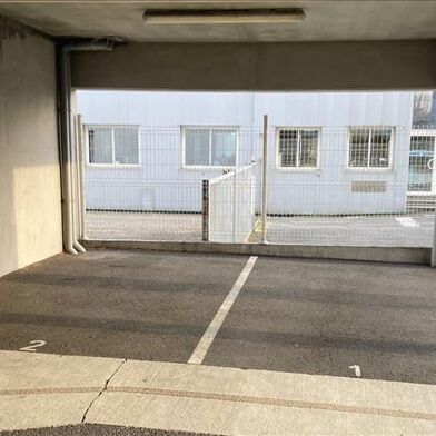Garage  18000 €