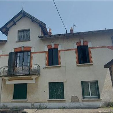 Immeuble  191699 €