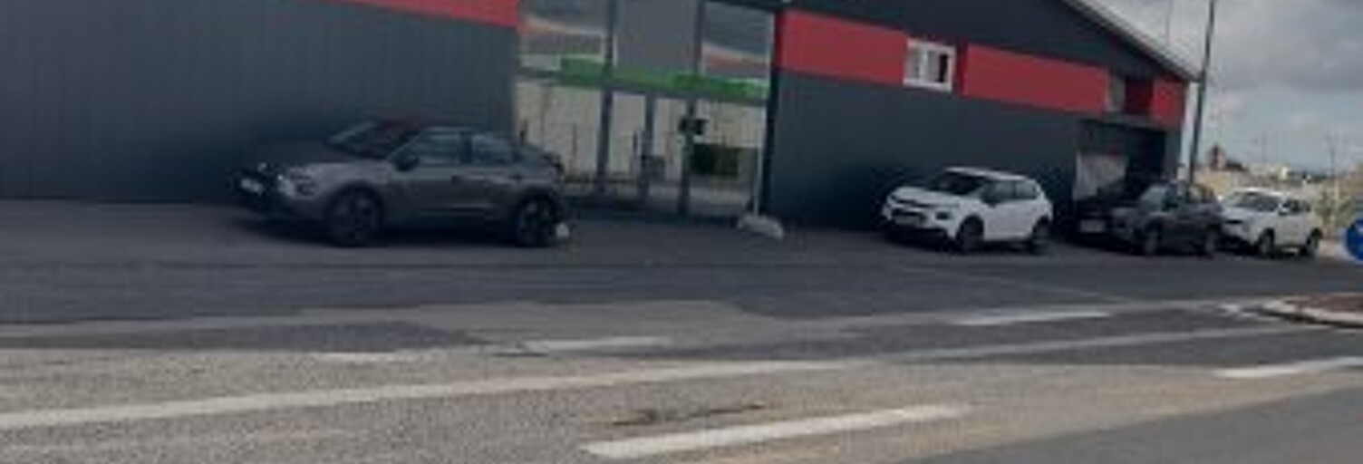 Commerce  1400 m² à vendre à Perpignan (66000)