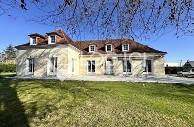 location maison 960 € CC /mois à proximité de Poueyferré (65100)