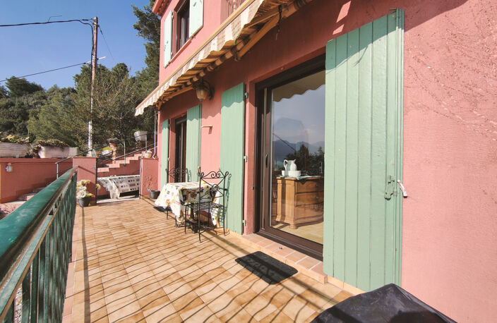 Menton sur les hauteurs, appartement 3/4 pièces de 76m2 avec — photo 4
