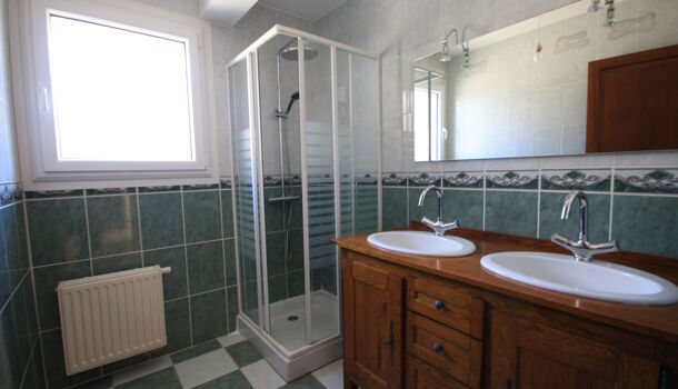 Villa / Maison 8 pièces  à vendre Sermiers 51500