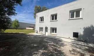 Commerce 1 Pièce 190 m² à louer à Peyrolles-en-Provence (13860)