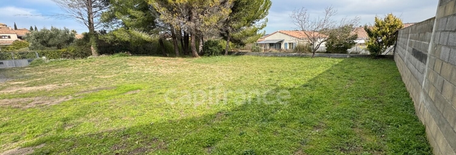 Terrain  599 m² à vendre à Saint-Pons-de-Mauchiens (34230)