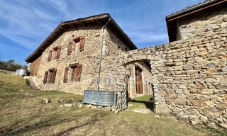 Maison 10 Pièces 280 m² à vendre à Chabreloche (63250)